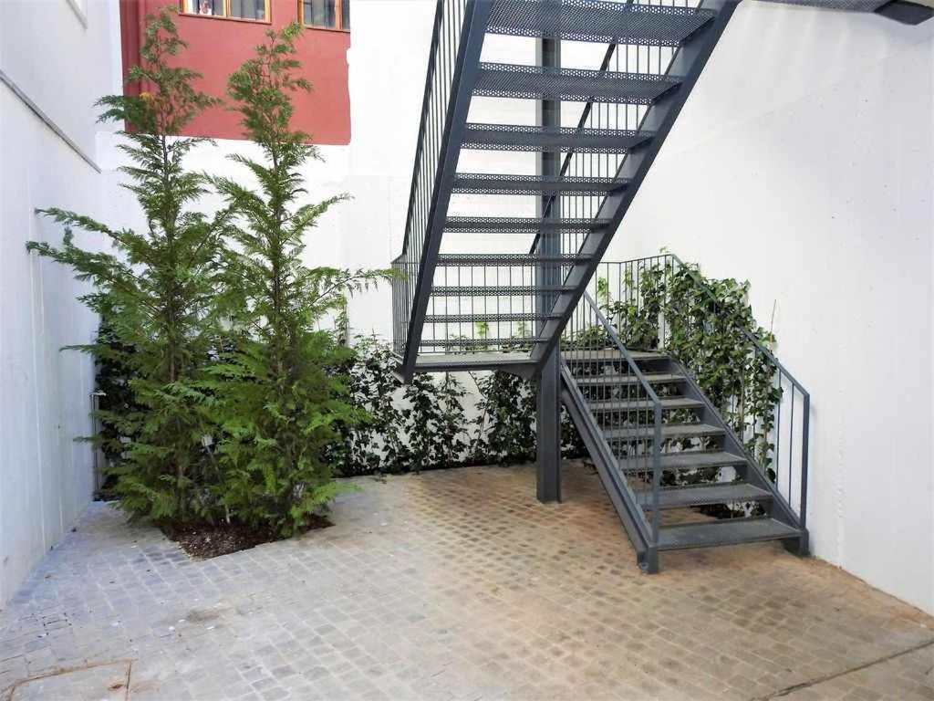 Oporto Delight 1 Luxury Apartment In Historic Center With Balcony Max 4 P Екстериор снимка