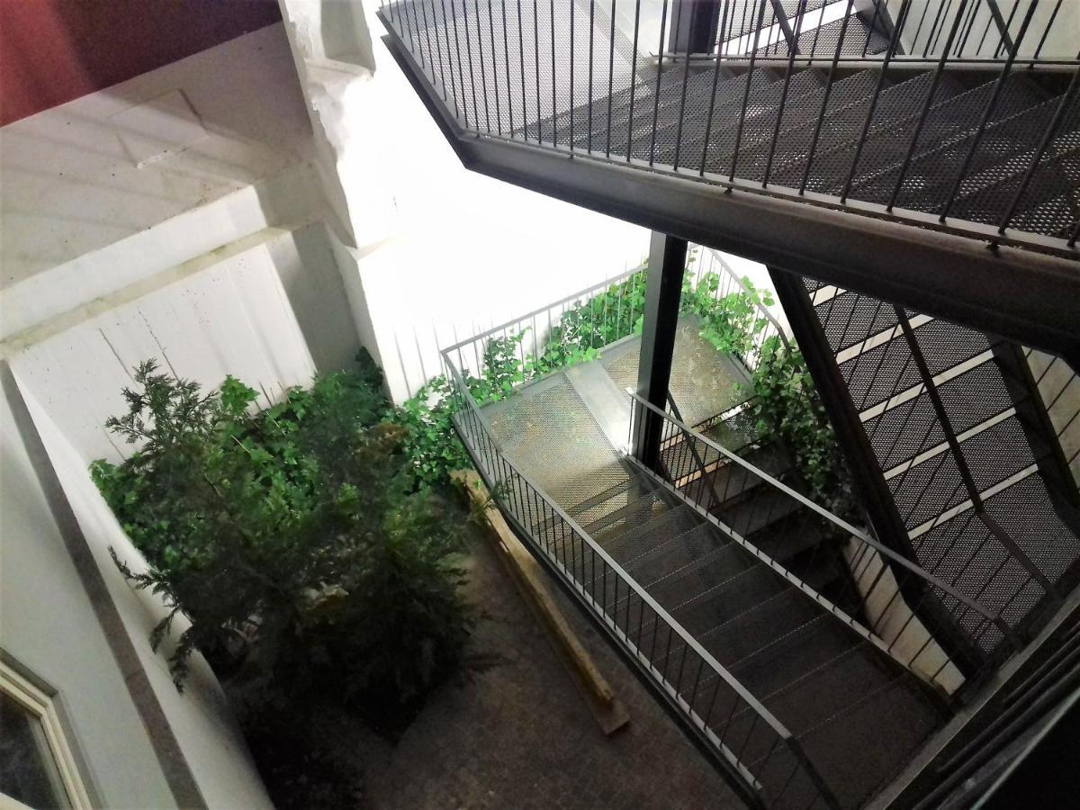 Oporto Delight 1 Luxury Apartment In Historic Center With Balcony Max 4 P Екстериор снимка