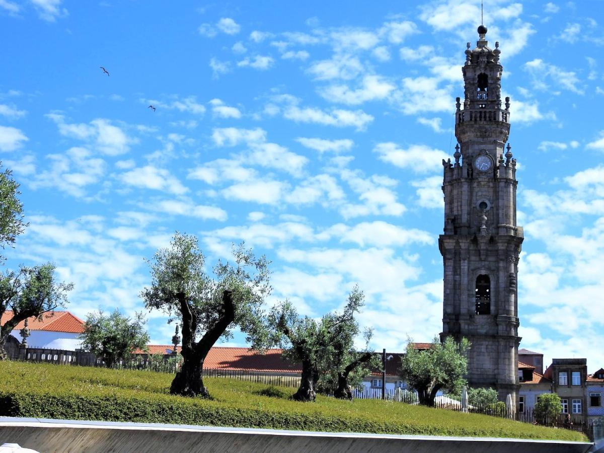 Oporto Delight 1 Luxury Apartment In Historic Center With Balcony Max 4 P Екстериор снимка