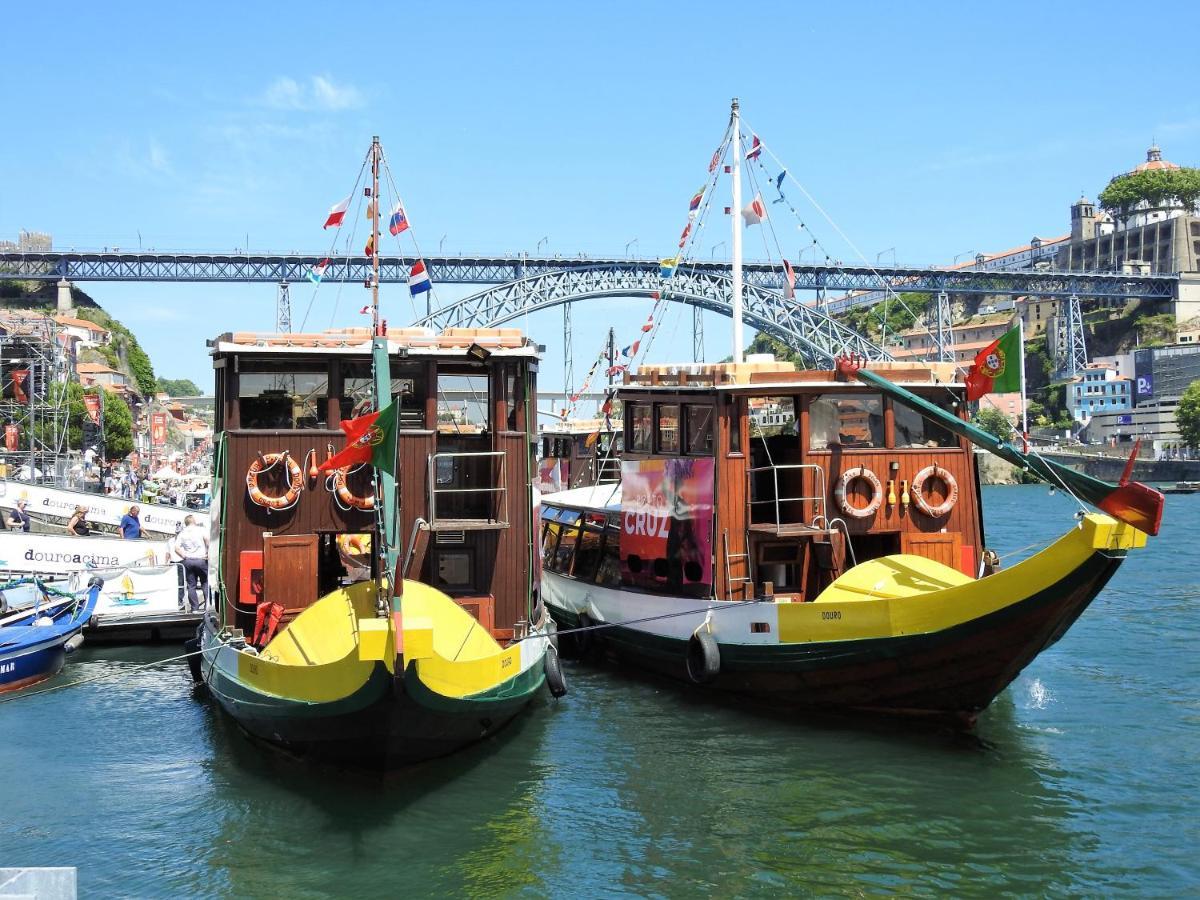 Oporto Delight 1 Luxury Apartment In Historic Center With Balcony Max 4 P Екстериор снимка
